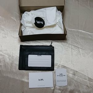 COACH multicard wallet with zipper pocket